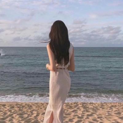 伴游女生洛云笙的资料