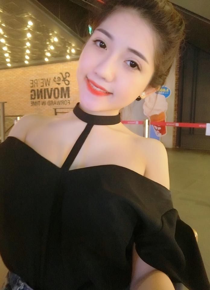 包含商务私人伴游招聘电话号码的词条